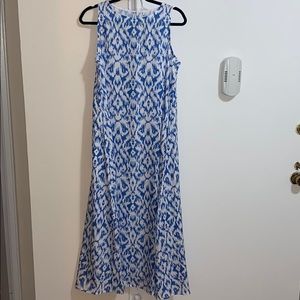 Blue and White Razor Back Maxi w/ pockets